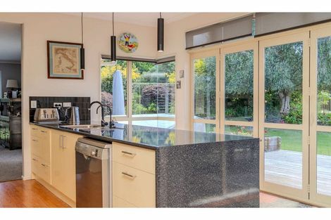 Photo of property in 28 Edkins Road, Kerikeri, 0230