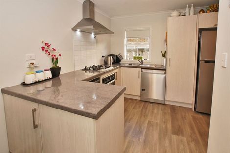 Photo of property in 79u6 Carrington Avenue, Silverdale, Hamilton, 3216