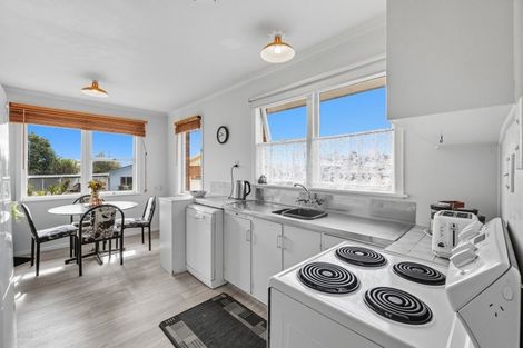 Photo of property in 259 Ngatai Road, Otumoetai, Tauranga, 3110