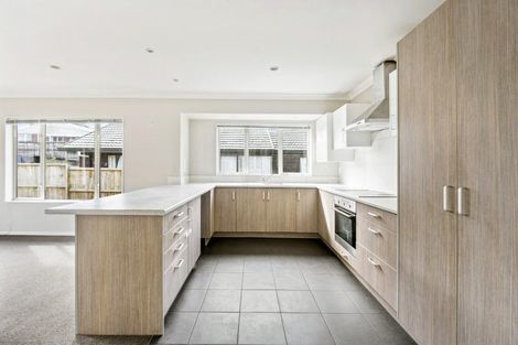 Photo of property in 9a Arthur Road, Hillpark, Auckland, 2102