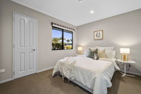 Photo of property in 62 Lough Bourne Drive, Pukekohe, 2120