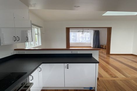 Photo of property in 82 Pirie Street, Mount Victoria, Wellington, 6011