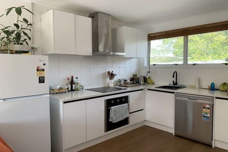 Photo of property in 1/31 Ivy Place, Birkdale, Auckland, 0626