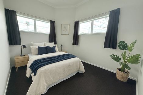 Photo of property in 144 Rongotai Road, Kilbirnie, Wellington, 6022