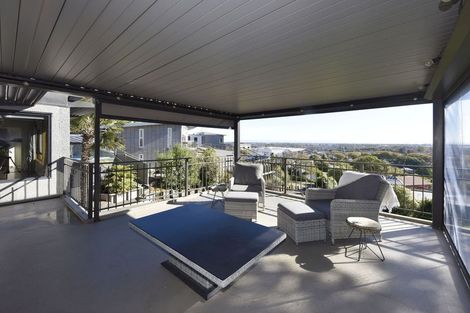 Photo of property in 12 Overdale Drive, Cashmere, Christchurch, 8022
