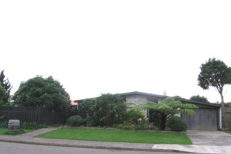 Photo of property in 6 He Awa Crescent, Waikanae, 5036