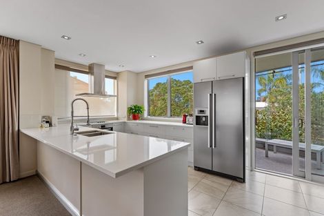 Photo of property in Montrose Villas, 441c Beach Road, Mairangi Bay, Auckland, 0630