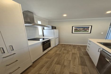 Photo of property in 13 Chaffey Street, Foxton Beach, Foxton, 4815
