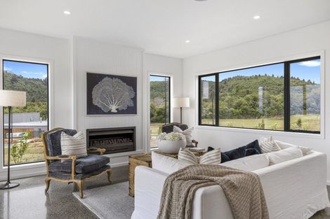 Photo of property in 47 Seven Oaks Drive, Kinloch, Taupo, 3377