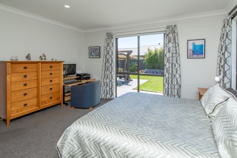 Photo of property in 15 Mistral Road, Northwood, Christchurch, 8051