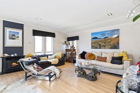 Photo of property in 33c Tay Street, Mount Maunganui, 3116