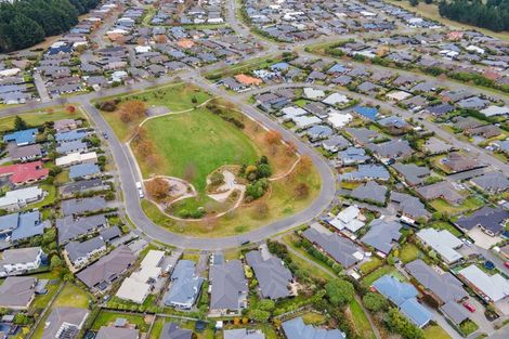 Photo of property in 36 Titirangi Crescent, Parklands, Christchurch, 8083