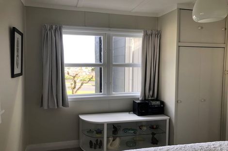Photo of property in 9 Lismore Street, Strandon, New Plymouth, 4312