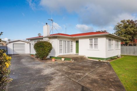 Photo of property in 552 Pioneer Highway, Highbury, Palmerston North, 4412