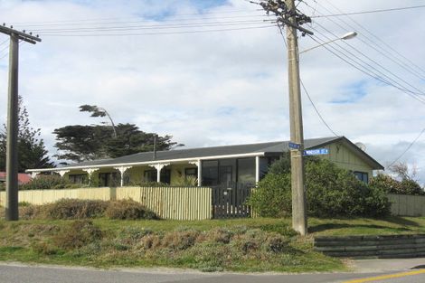 Photo of property in 66 Rua Avenue, Waitarere Beach, Levin, 5510