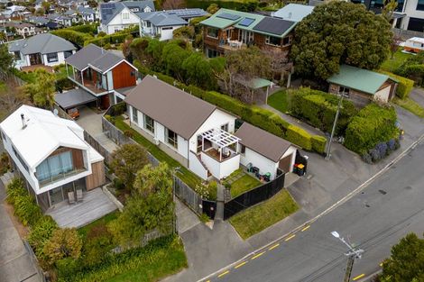 Photo of property in 29 Moncks Spur Road, Redcliffs, Christchurch, 8081