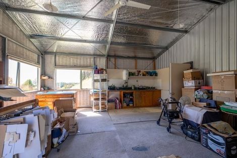 Photo of property in 335 Old Coach Road, Upper Moutere, 7173