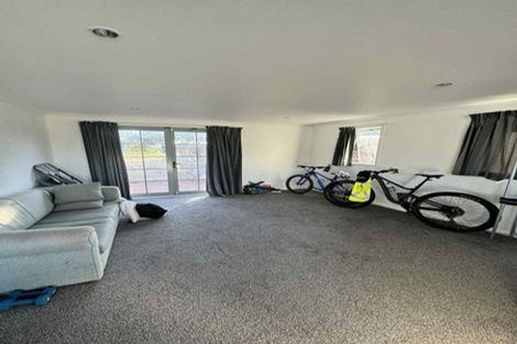 Photo of property in 5 Whenua View, Titahi Bay, Porirua, 5022