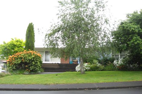 Photo of property in 6 Rosehill Drive, Rosehill, Papakura, 2113