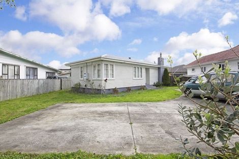 Photo of property in 23 Clendon Avenue, Papatoetoe, Auckland, 2025
