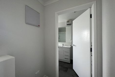 Photo of property in 23/10u Burrows Place, Frankton, Hamilton, 3204