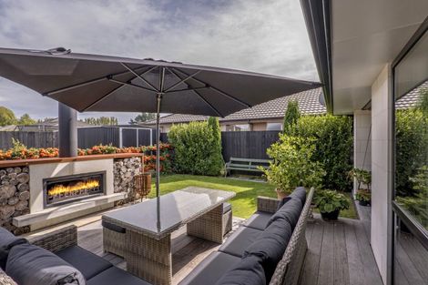 Photo of property in 6 Emma Street, Marshland, Christchurch, 8083