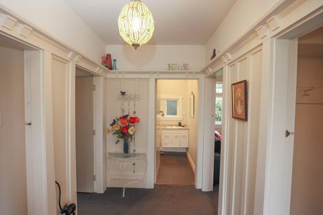 Photo of property in 27 Diamond Avenue, Spreydon, Christchurch, 8024