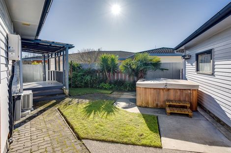 Photo of property in 8 Brown Street, Taradale, Napier, 4112