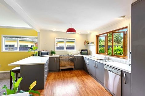 Photo of property in 6 Kohekohe Road, Waikanae, 5036