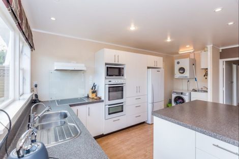 Photo of property in 17 Parsons Avenue, Levin, 5510