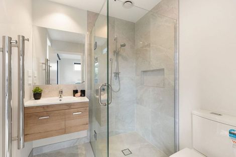 Photo of property in 2 Te Ia Terrace, Cambridge, 3434