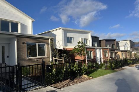 Photo of property in 355 Glengarry Road, Glen Eden, Auckland, 0602