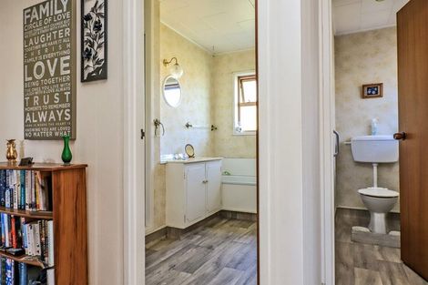 Photo of property in 58c Napier Road, Havelock North, 4130