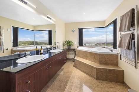 Photo of property in 17 Fortunatus Street, Brooklyn, Wellington, 6021