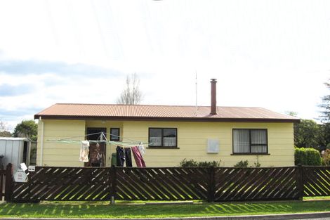 Photo of property in 63 Bibby Street, Waipawa, 4210