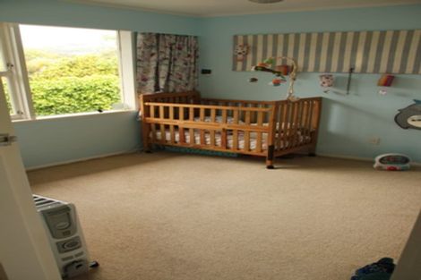 Photo of property in 5 Chudleigh Grove, Churton Park, Wellington, 6037