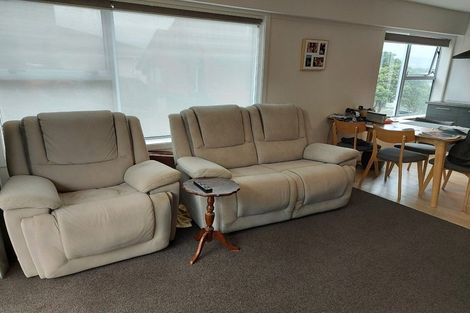 Photo of property in 32u8 Akaroa Drive, Maupuia, Wellington, 6022