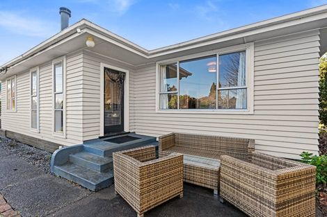 Photo of property in 9 Anderson Street, Eketahuna, 4900