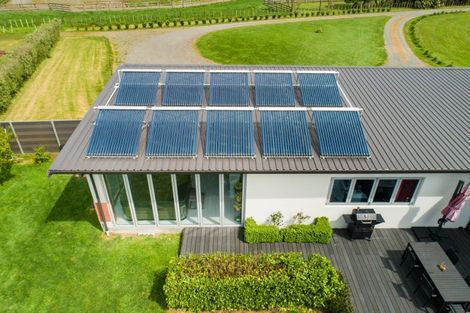 Photo of property in 171 Oroua Road, Kairanga, Palmerston North, 4475