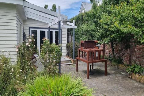 Photo of property in 75 Chapter Street, St Albans, Christchurch, 8052