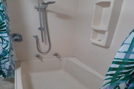 Photo of property in 41 West End Avenue, Woodhill, Whangarei, 0110