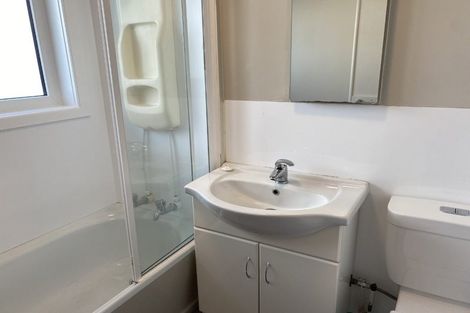 Photo of property in 35 Dunns Street, Silverstream, Upper Hutt, 5019