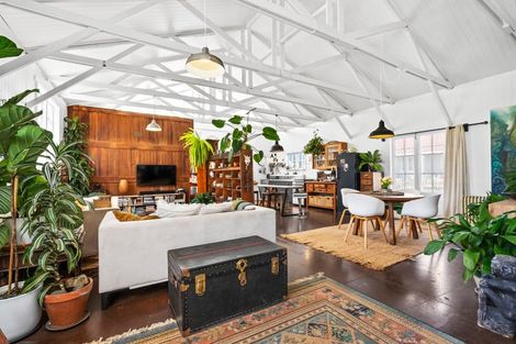 Photo of property in 6 Domain Road, Onerahi, Whangarei, 0110