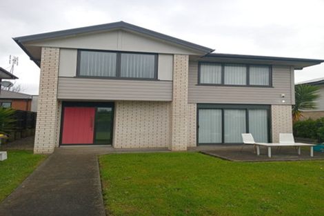 Photo of property in 14 Lane Cameron Place, Flat Bush, Auckland, 2019
