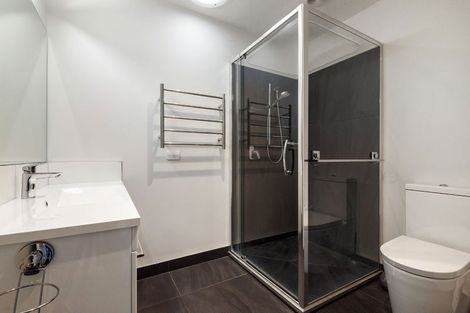 Photo of property in 15 Sunview Street, Silverdale, 0932