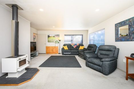 Photo of property in 6 Oruaiti Crescent, Ashhurst, 4810