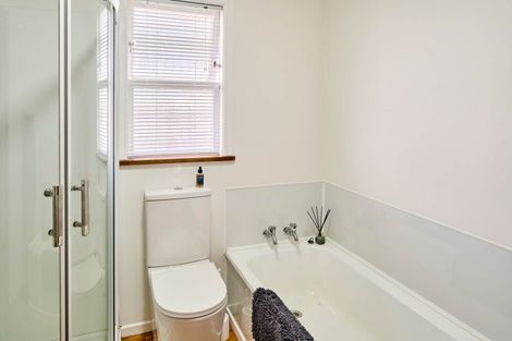 Photo of property in 29 Rosebank Avenue, Avalon, Lower Hutt, 5011