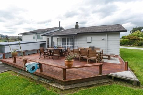Photo of property in 10 Watts Road, Waipawa, 4210
