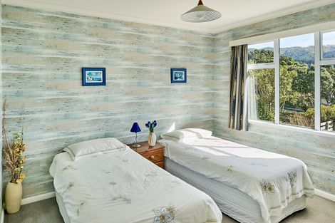 Photo of property in 5 Mahoe Street, Tawa, Wellington, 5028