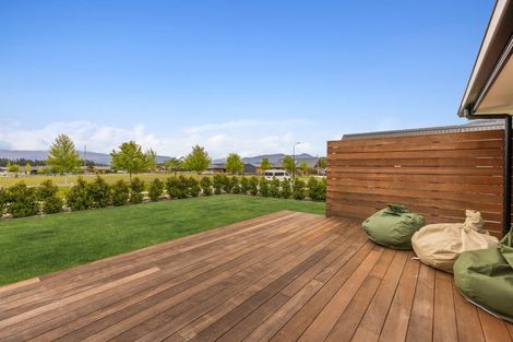 Photo of property in 9 Brewster Crescent, Lake Hawea, Wanaka, 9382